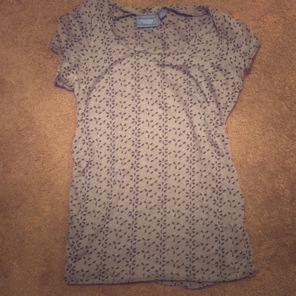 Grey top